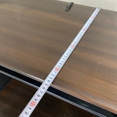 無料木製テレビボードの画像