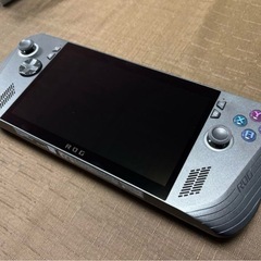 ROG Ally X ポータブル　ゲーミングPC
の画像