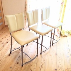 ♪レザーチェアー３脚セット♪チェリーの家具の画像