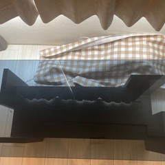 ガラスローテーブルの画像