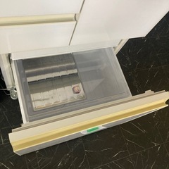 シャープ　どっちもドア5ドア冷蔵庫　の画像