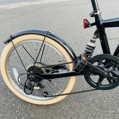 GRAPHIS（グラフィス）の20インチ6段変速折りたたみ自転車GR-777の画像