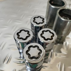 McGard ホイールロックナットの画像