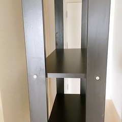 【お取引き中】本棚　中古　黒寄りブラウン　イケア　ライヴァ　手渡し希望の画像