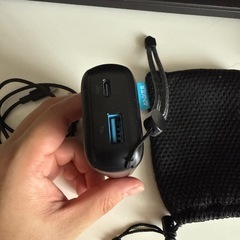 Anker モバイルバッテリー 10,000mphの画像