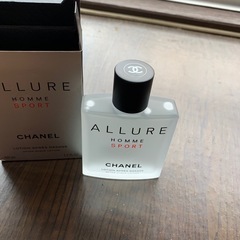 CHANEL シャネルアフターシェイブローションの画像