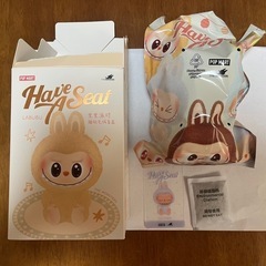 ラブブ　Hava a Seat ZIZI 正規品　の画像