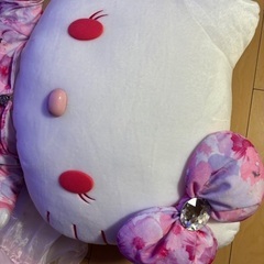 Rady✖️キティー 巨大ぬいぐるみ サンリオ 新品 限定の画像