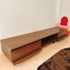テレビ台の画像