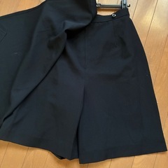 事務服　キュロットパンツ
の画像