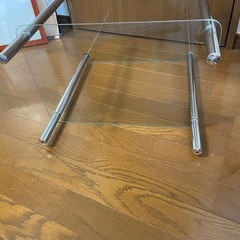 ガラス収納棚　サイドテーブルの画像