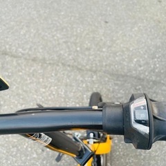 「HUMMER（ハマー）の折りたたみ自転車」の画像