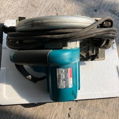 マキタ電動丸鋸の画像