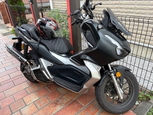ホンダ ADV150 ブラック/シルバー 150cc