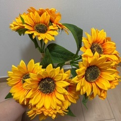 ひまわり造花15本+花瓶の画像