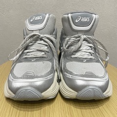 【23.5】ASICSアシックスGEL-KINETIC FLUENTの画像