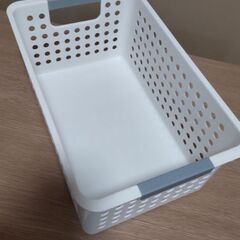 093.収納ケースの画像