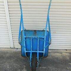 【JM714】運搬用 一輪車 浅型 猫 ネコ ねこ車 青色 ブルーの画像