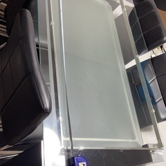 ガラス天板ダイニングテーブル　チェア6脚付きの画像