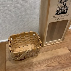 ワインケースとかご
の画像