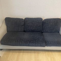 3人掛けソファーの画像