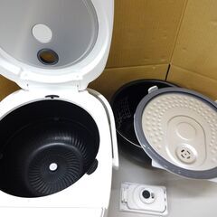 エイブイ：TOSHIBA IHジャー炊飯器 RC-10HR 5.5合炊き 2021年製の画像