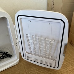 車で使える冷蔵庫の画像