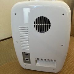 車で使える冷蔵庫の画像