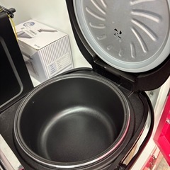 炊飯器の画像