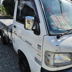 軽トラ　ハイゼット目に見える錆び腐食のない綺麗な車の画像