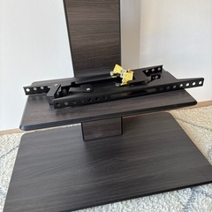 ハヤミ工産製のテレビスタンド「KF-950」の画像