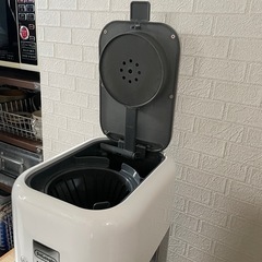 Delonghi コーヒーメーカーの画像