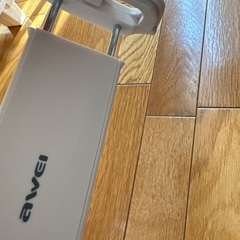 【500円】自由自在 スマホホルダーの画像