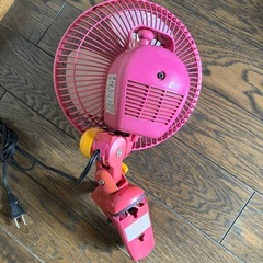 クリップ式小型扇風機の画像