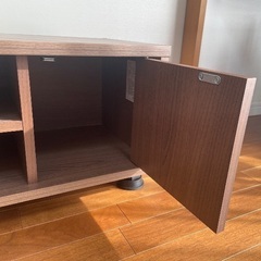 ローボード(テレビ台キャスター付き)の画像