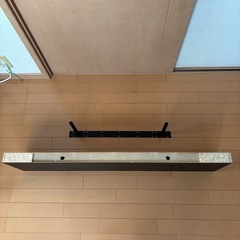 IKEA壁掛けデスクの画像