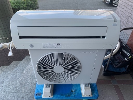 福岡市内取付料金込み　2020年　コロナ　ルームエアコン　6-8畳タイプ