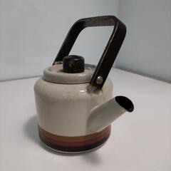 小型やかんの画像