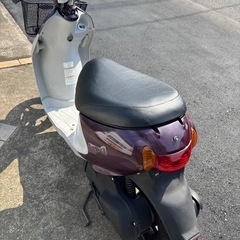 SUZUKIレッツ4パレット(CA45A) シート新品張替済❗️マフラー新品交換❗️ 買い物に便利な前カゴ付き❣️ 高燃費4スト‼️インジェクション車両‼️セキュリティ機能付き❗️　スクーター　原付　50ccの画像