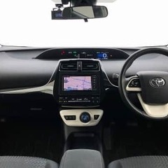 プリウス　安定の人気車！！の画像
