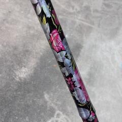 折りたたみ花柄杖の画像