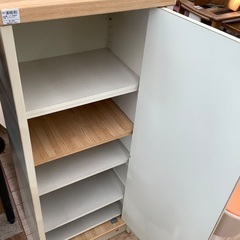 収納棚　の画像