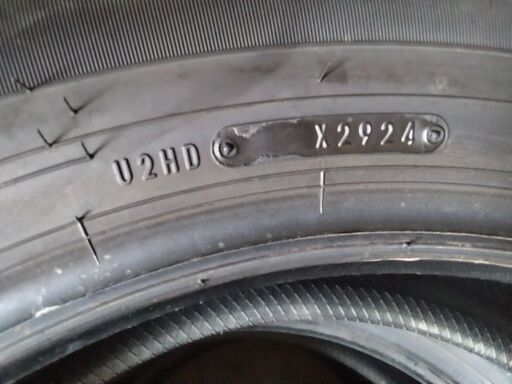 工賃無料！新車外しタイヤ！ダンロップグラントレックpt30  225/60r18