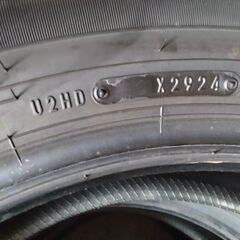 新車外しタイヤ！ダンロップグラントレックpt30  225/60r18の画像