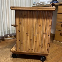 梅里竹芸 和風 アジアンテイスト 竹製椅子　キャスター付き　66×64×44cm 和風 アジアン インテリア  椅子 チェア 姿勢矯正の画像