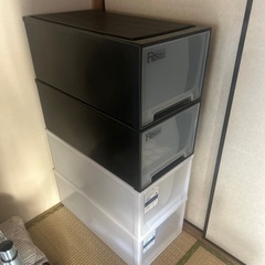 衣装ケースの画像