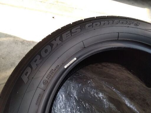 新車外し トーヨータイヤプロクセス225/60r18