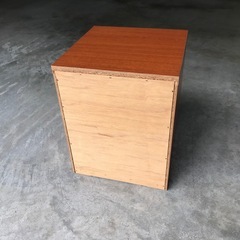 鍵付き小物入れの画像