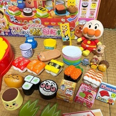 【8月末まで】アンパンマンおすしい〜っぱい！DX回転ずしセットの画像