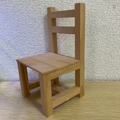 人形用　椅子の画像